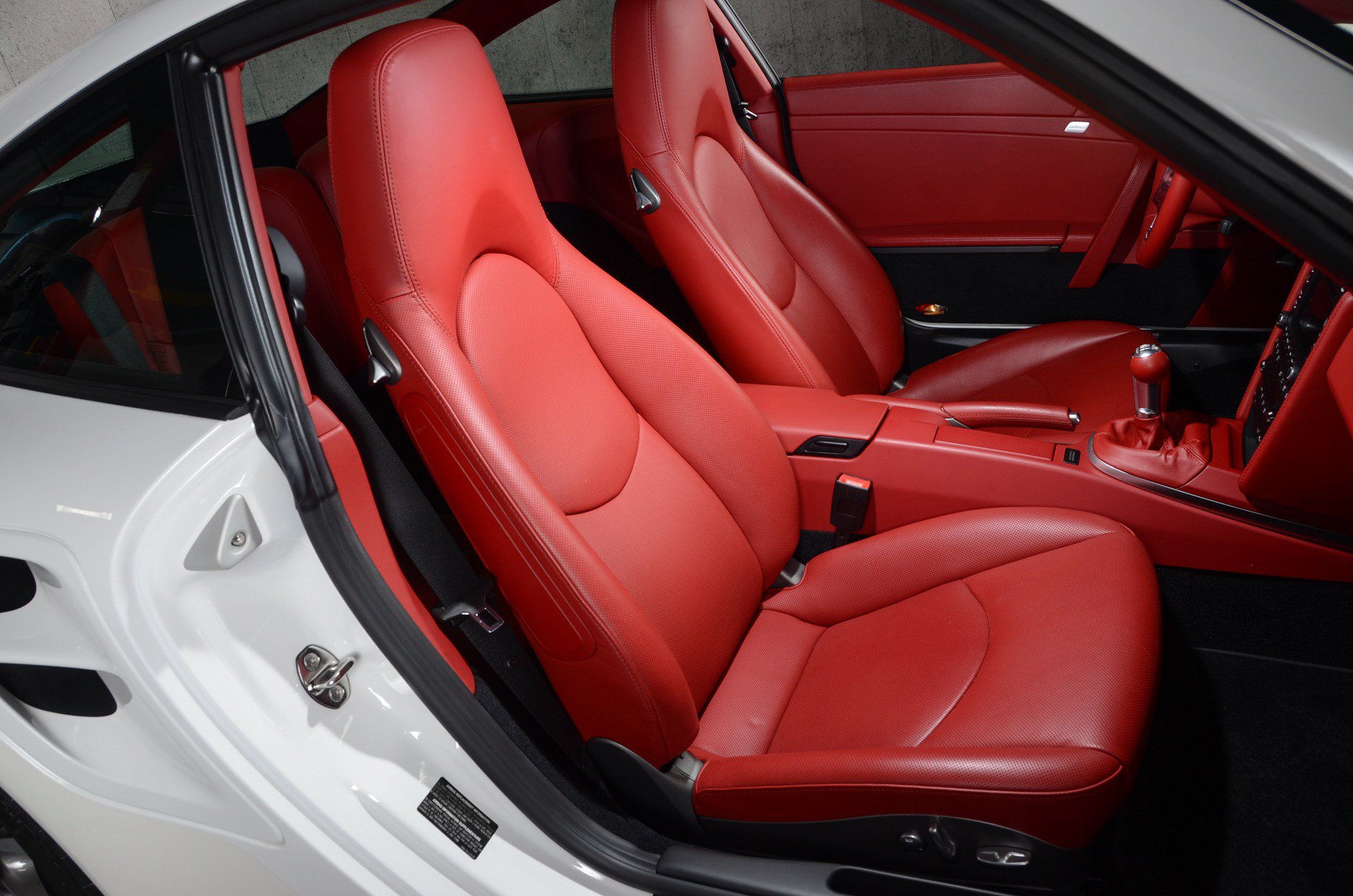 Used 2013 Porsche 911 Turbo AWD/4WD image 31