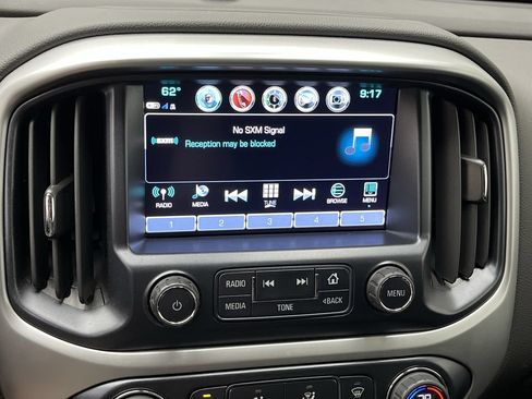 Used 2018 Chevrolet Colorado ZR2 w/ ZR2 Midnight Special Edition AWD/4WD image 17