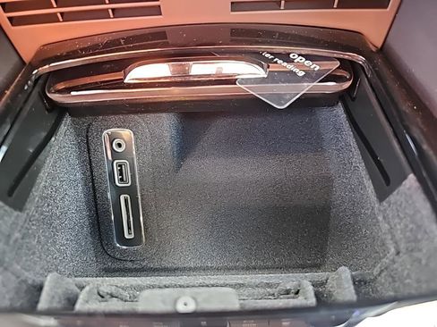 New 2024 Maserati Levante Modena Ultima image 25