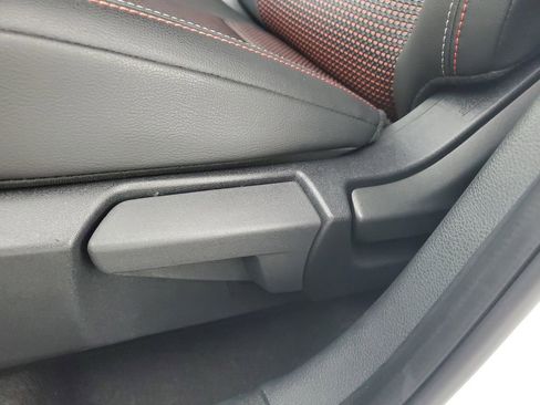 New 2026 Nissan Kicks SR image 29