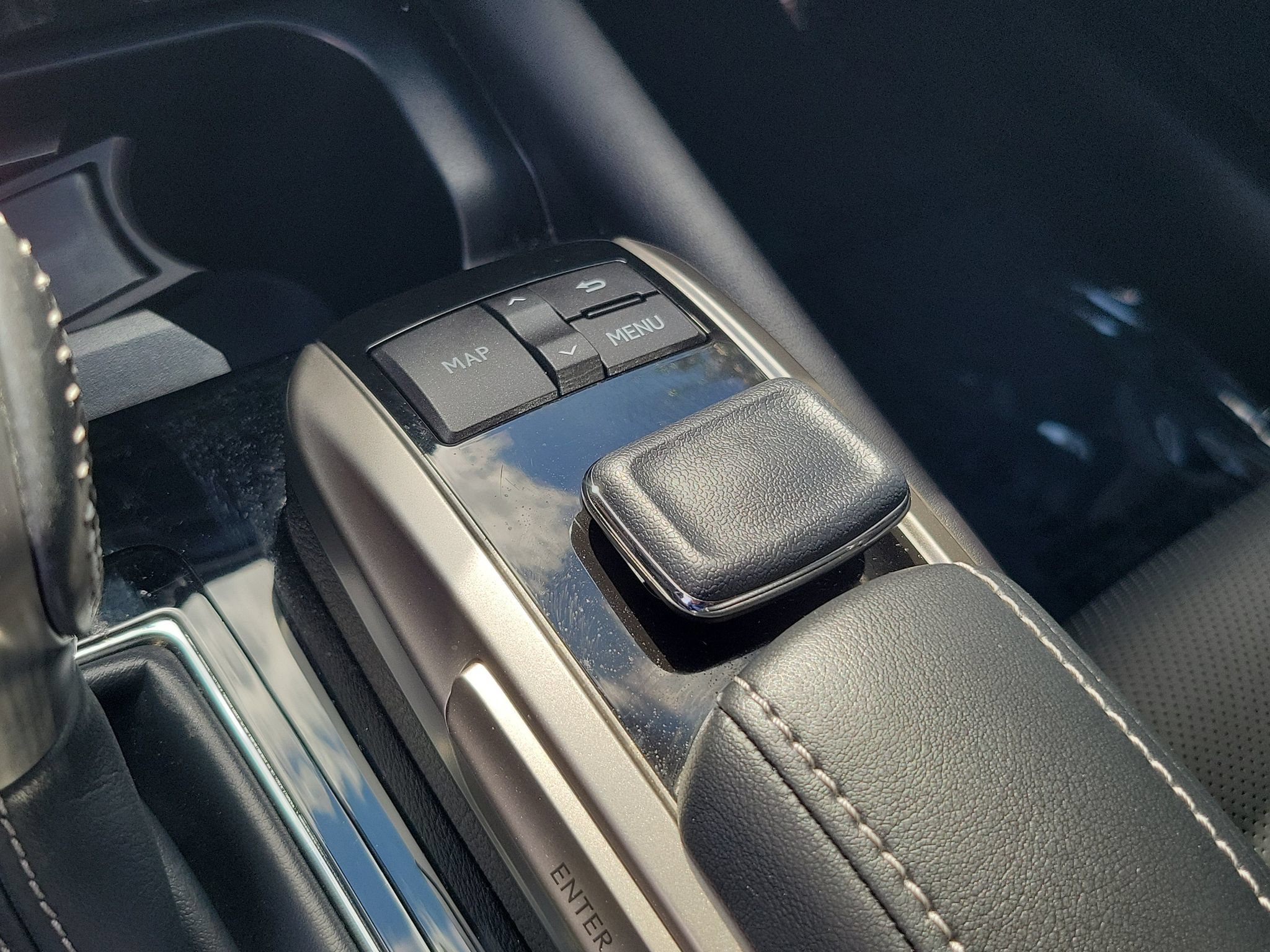 Used 2018 Lexus GS 350 AWD w/ Premium Package image 30