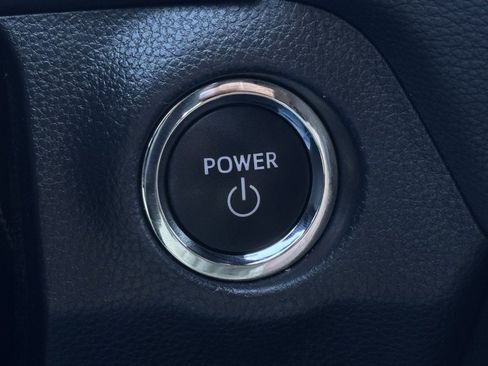 Used 2023 Toyota RAV4 SE image 27