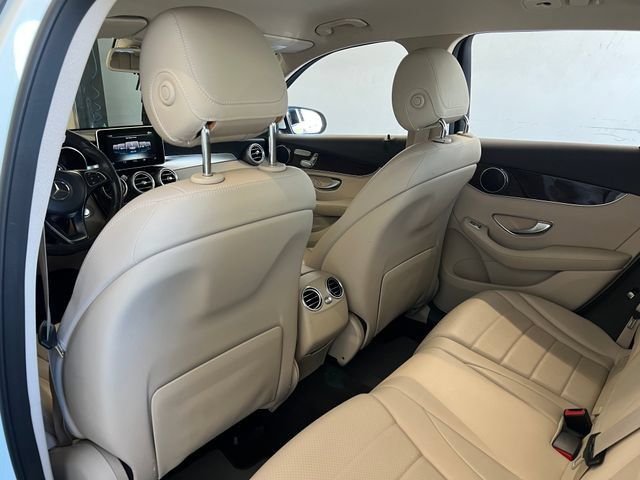 Used 2016 Mercedes-Benz GLC 300 image 29