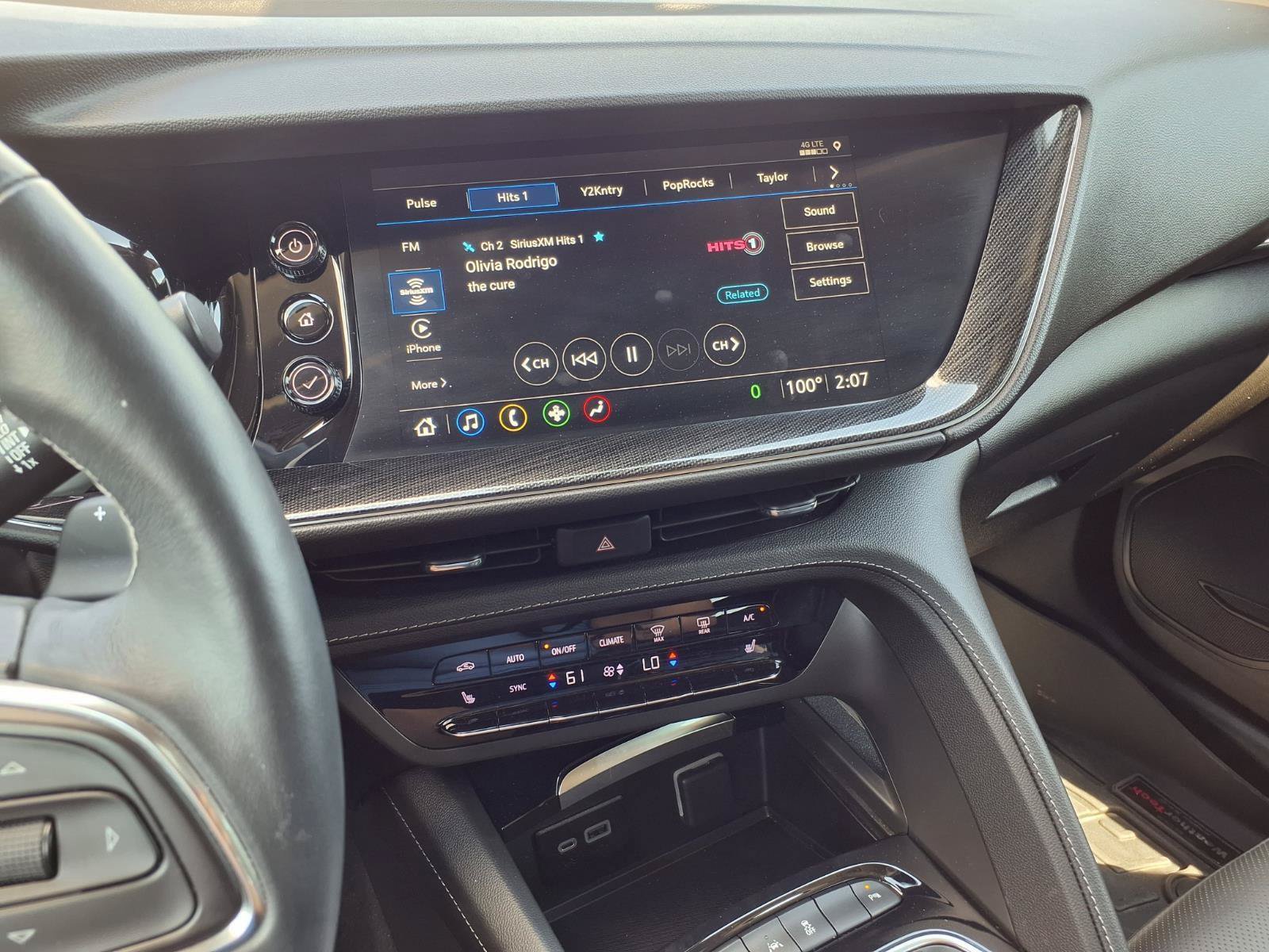 Used 2023 Buick Envision Essence w/ Sport Touring Package AWD/4WD image 10
