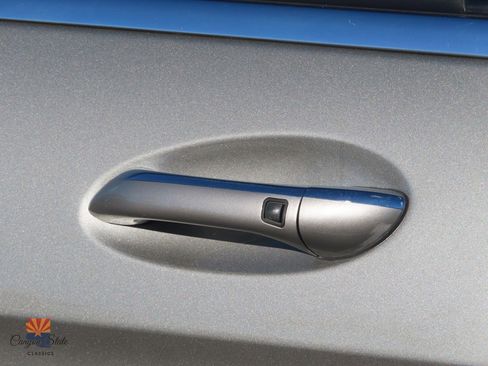 Used 2006 Mercedes-Benz R 500 4MATIC image 29