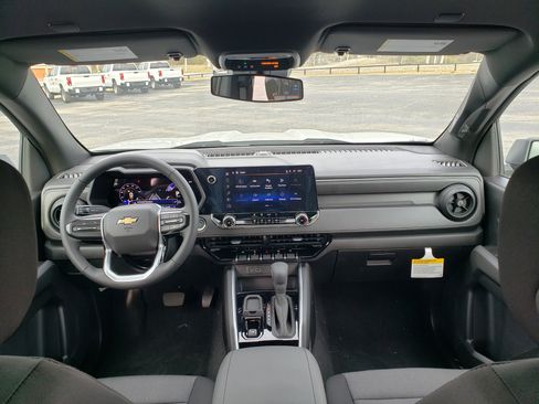 New 2026 Chevrolet Colorado W/T RWD image 38