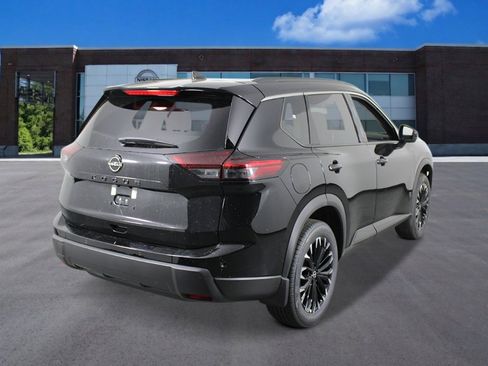 New 2026 Nissan Rogue Dark Armor FWD image 5