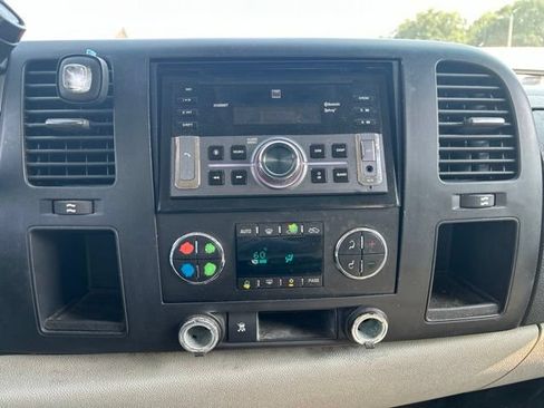 Used 2007 Chevrolet Silverado 1500 LT w/ 1LT Convenience Package RWD image 21