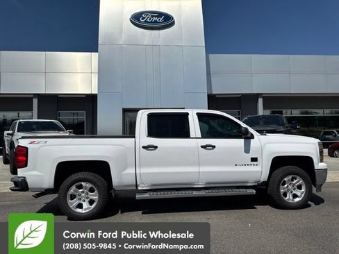 Used 2014 Chevrolet Silverado 1500 LT w/ All Star Edition AWD/4WD image 7