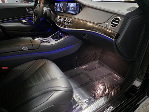 Used 2020 Mercedes-Benz S 560 S 560 image 19