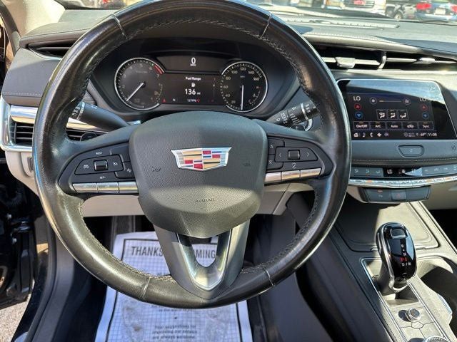 Used 2021 Cadillac XT4 Luxury FWD image 10
