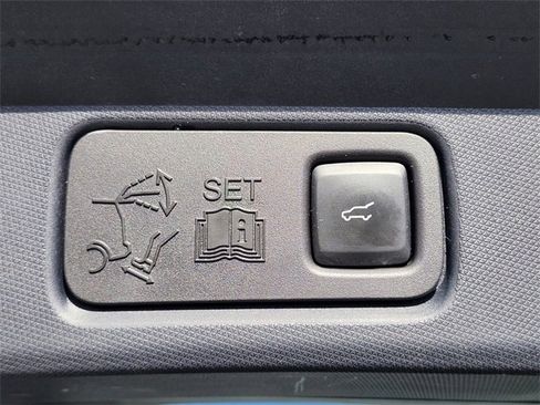 Certified 2021 Ford Mustang Mach-E Select w/ Comfort/Technology Package image 31