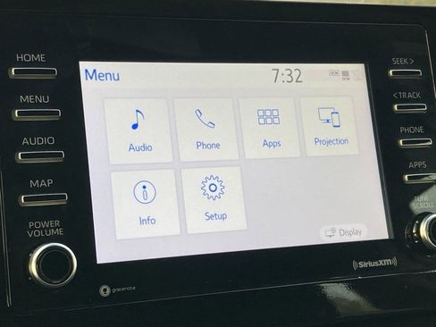 Used 2024 Toyota Camry LE w/ Convenience Package image 20