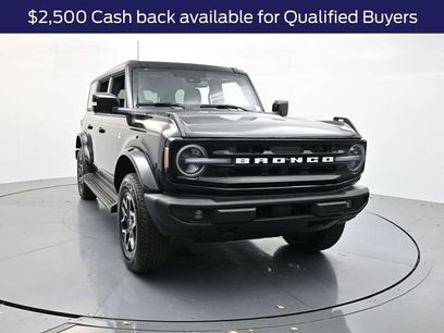 New 2025 Ford Bronco Outer Banks