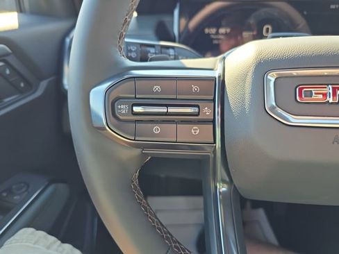 New 2025 GMC Acadia AT4 w/ Super Cruise Package AWD/4WD image 19