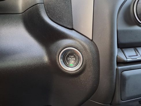 Used 2024 Chevrolet Silverado 1500 Custom RWD image 29