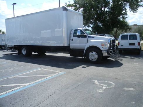 Used 2023 Ford F650 2WD Regular Cab Super Duty image 20