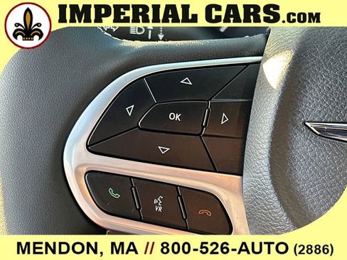 New 2026 Chrysler Pacifica Select FWD image 23