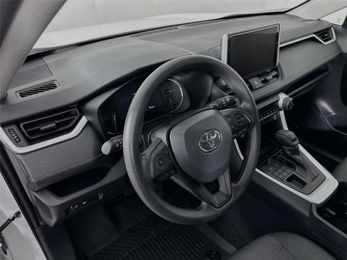 Certified 2025 Toyota RAV4 XLE image 9