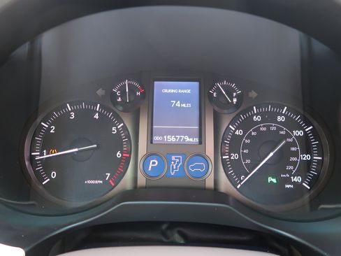 Used 2013 Lexus GX 460 image 26