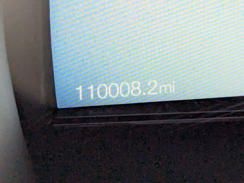 Used 2018 Ford Explorer Limited image 9