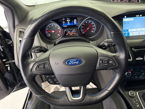 Used 2016 Ford Focus RS AWD/4WD image 26