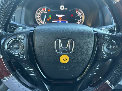 Used 2016 Honda Pilot Elite image 20