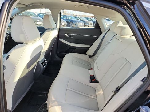 New 2024 Hyundai Sonata SEL FWD image 9