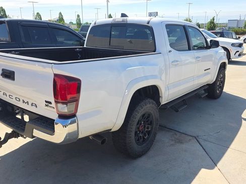 Used 2021 Toyota Tacoma SR5 RWD image 4