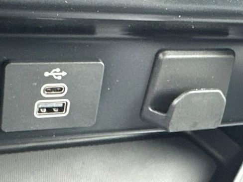 New 2025 Ford F150 XL w/ Equipment Group 103A High image 30