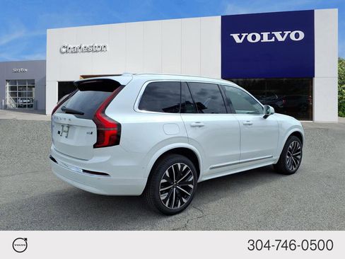 New 2026 Volvo XC90 B6 Plus w/ Protection Package Premier AWD/4WD image 3