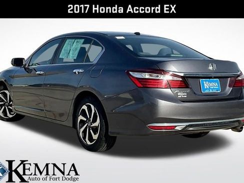 Used 2017 Honda Accord EX image 4