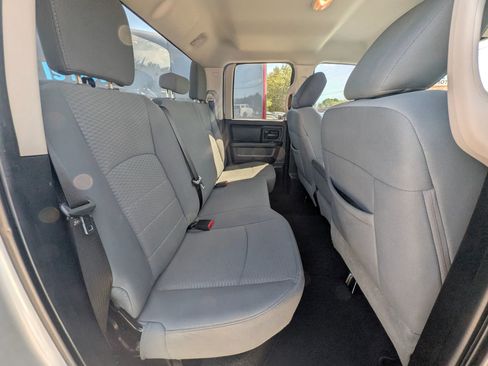Used 2013 RAM 1500 Express image 9