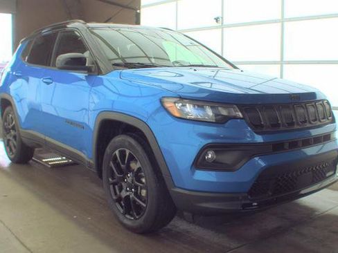 Used 2022 Jeep Compass Altitude image 9