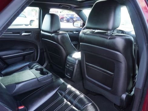 Used 2023 Chrysler 300 S image 10