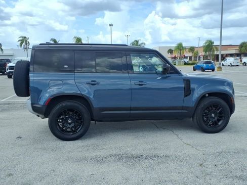 Used 2023 Land Rover Defender 110 S AWD/4WD image 8