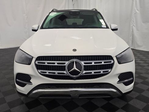 Used 2025 Mercedes-Benz GLE 350 4MATIC w/ Driver Assistance Package image 9