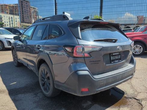 Used 2025 Subaru Outback Onyx Edition w/ Tech Package 3 AWD/4WD image 5