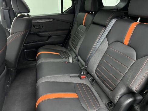 Certified 2026 Honda Passport TrailSport image 19