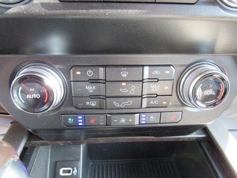 Used 2019 Ford F150 Limited w/ Trailer Tow Package AWD/4WD image 21