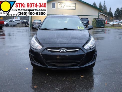 Used 2016 Hyundai Accent SE FWD image 12