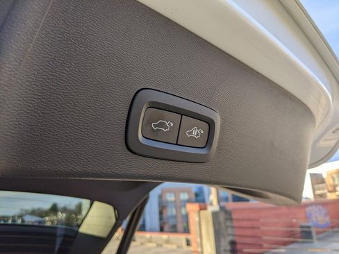 Certified 2023 Volvo XC40 Recharge Plus w/ Protection Package Premier image 29