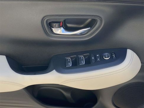 Certified 2024 Honda HR-V EX-L image 14