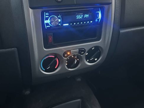 Used 2009 Chevrolet Colorado LT w/ LT Preferred Equipment Group image 11