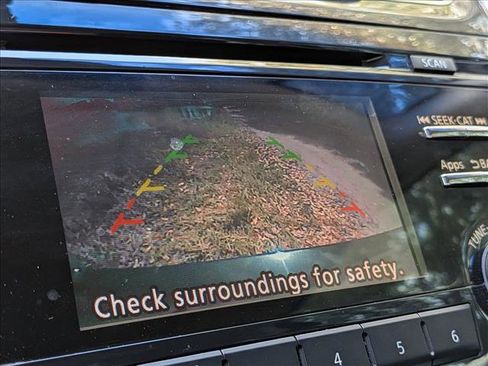 Used 2014 Nissan Altima 2.5 SV w/ Convenience Package image 6