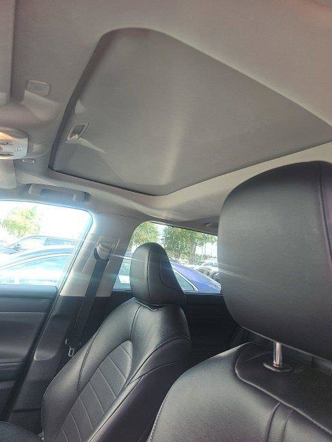 Used 2023 Toyota Highlander XLE FWD image 15