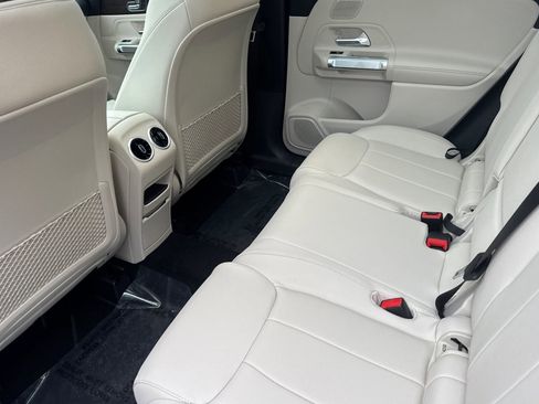New 2026 Mercedes-Benz GLB 250 image 14