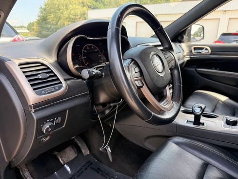 Used 2015 Jeep Grand Cherokee Limited AWD/4WD image 17