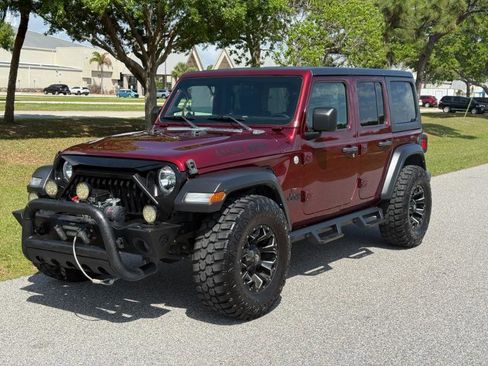 Used 2021 Jeep Wrangler Unlimited Sport image 4