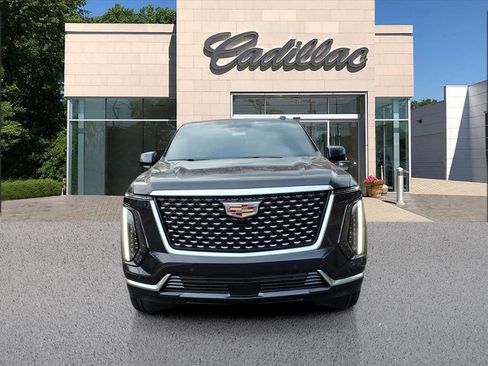 New 2026 Cadillac Escalade ESV Luxury image 8